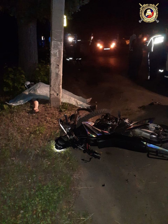 Трагедия в Алатыре: девятиклассник погиб в ДТП на мото?...