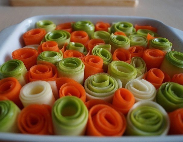 Овощная запеканка.
Ингредиенты: Кабачок молодой — 1 ш?...