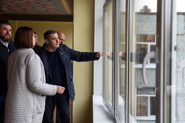 ⚡️Хинштейн встретился с жильцами пострадавших в резу...