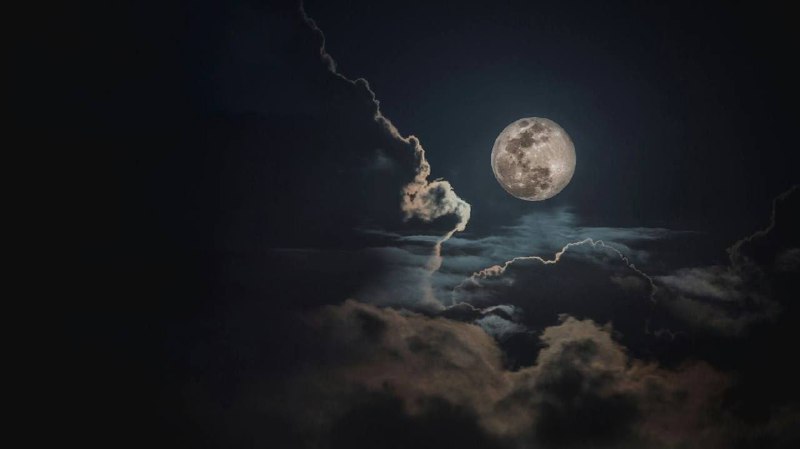 Огромная Волчья Луна взойдет на небе сегодня ночью — при суперлунии спутник приблизится максимально