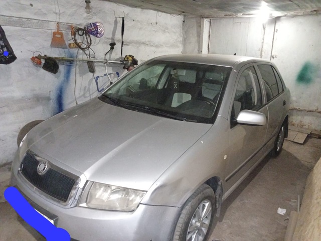 Продам Skoda Fabia, машина на ходу, но обломана подушка двиг?...