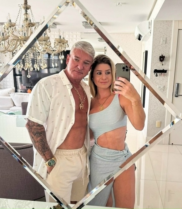 Замужняя звезда OnlyFans забеременела от коллеги — муж пр?...