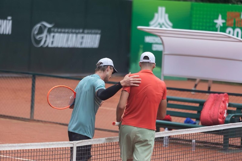 🎾 В Москве стартовал Фестиваль тенниса. Вход свободный!
До 12 июля в городе пройдут бесплатные трен