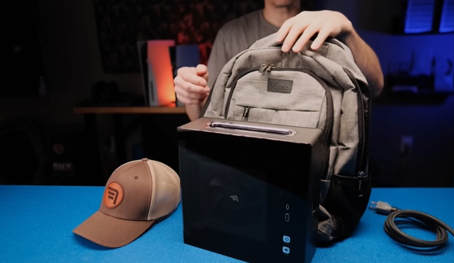 Энтузиаст доказал, что PS5 может быть намного компактне?...