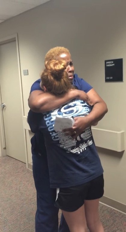 Когда рядом с тобой настоящий человек, все становится ?...