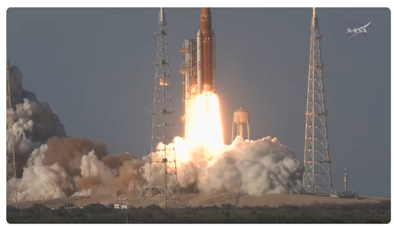 🚀 Первая за 54 года пилотируемая лунная миссия «Артемида II» стартовала
В 01:35 МСК с площадки Косм