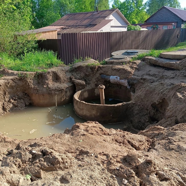 ??? До окончания срока ремонта улицы Фрунзе в Остро...