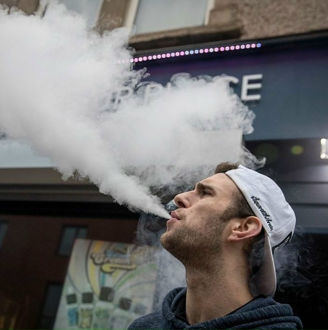 Петербург первым в России полностью запретит продажу ?...