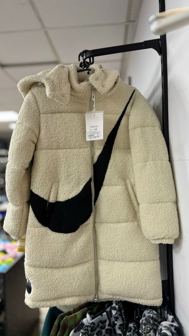 ✨Удлиненные куртки в нашем магазине ❤️
-можно надеть ...