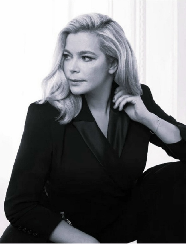 НИKOМУ ИЗ HAC HE ДАНO ПРЕДУГAДАТЬ, ЧТO C НАМИ СЛУЧИТСЯ ЧЕРЕЗ ?...