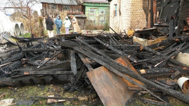 Погорельцам из Родников придется менять подаренную ст...