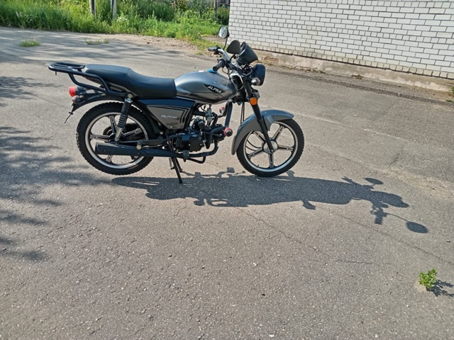 Продаётся мопед новый. Пробег 160 км. Все вопросы по номе...