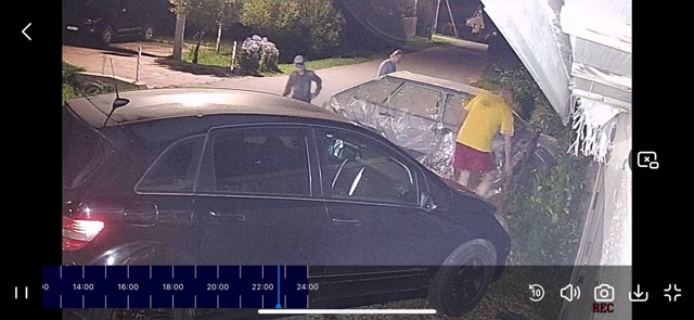 Здравствуйте запись с видео камер есть в избежание про...