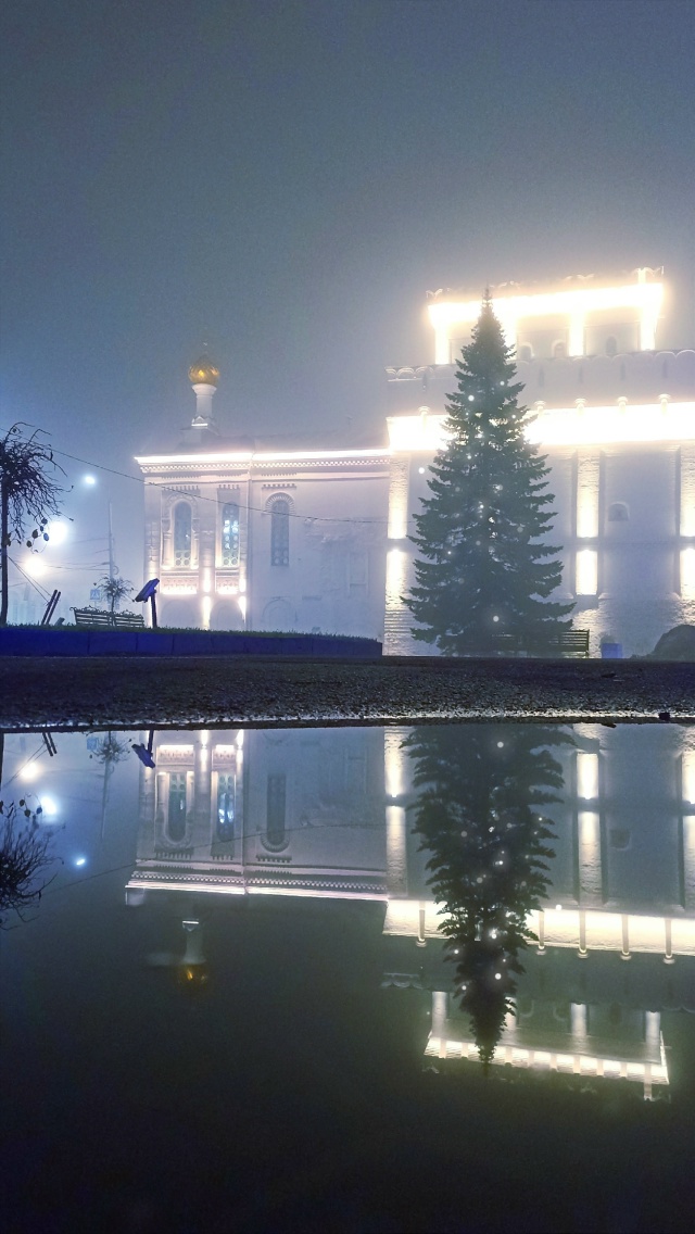 Пока город спит.