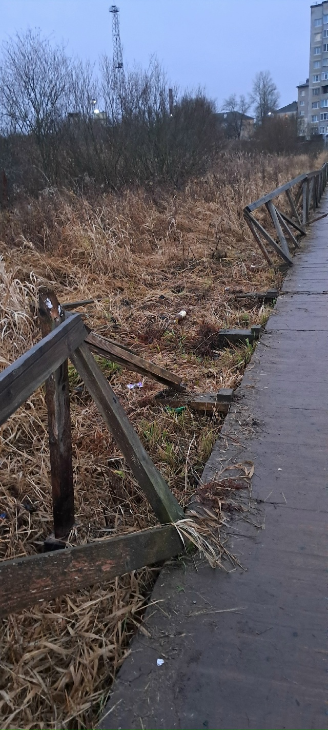 Вода, вода... Это всё понятно, меня это тоже бесит неимов...