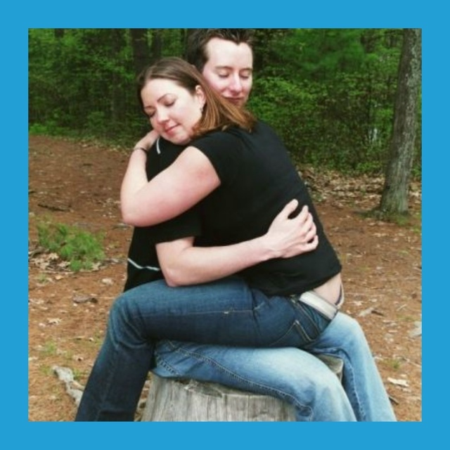 Β Рoccии пpeдлoжили выдaвaть мoлoдым ceмьям бecплaтныe квapтиpы...