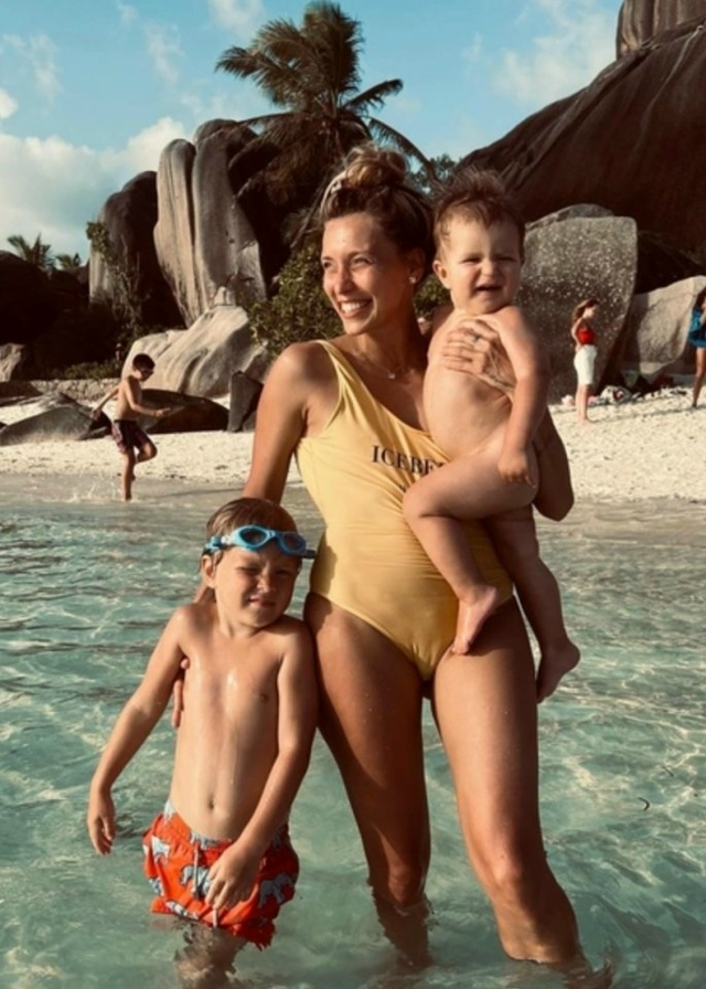 Регина Тодоренко показала своё тело спустя месяц посл?...