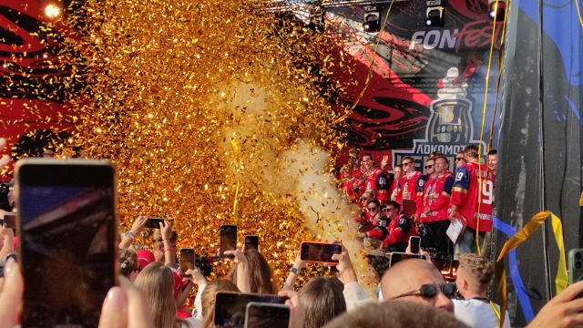 Кто чемпионы? Мы - чемпионы!!!🚂🐻🏒🏆🎉 Чествование ко?...