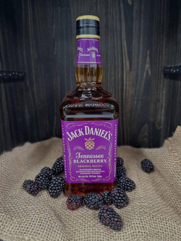 Jack Daniel’s выпустил ежевичный виски.
Известный американский эксперт по виски Фред Минник рассказ