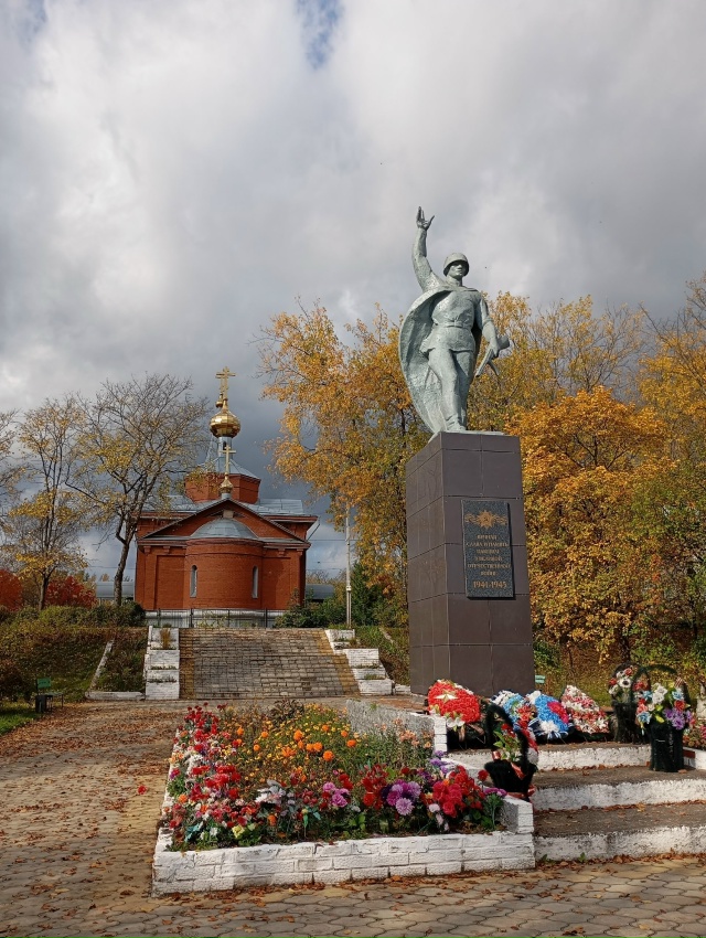 Сентябрьские дни словно акварель - яркие краски осени ...