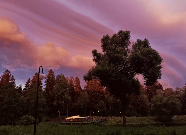 Набережная перед грозой ⛈️?