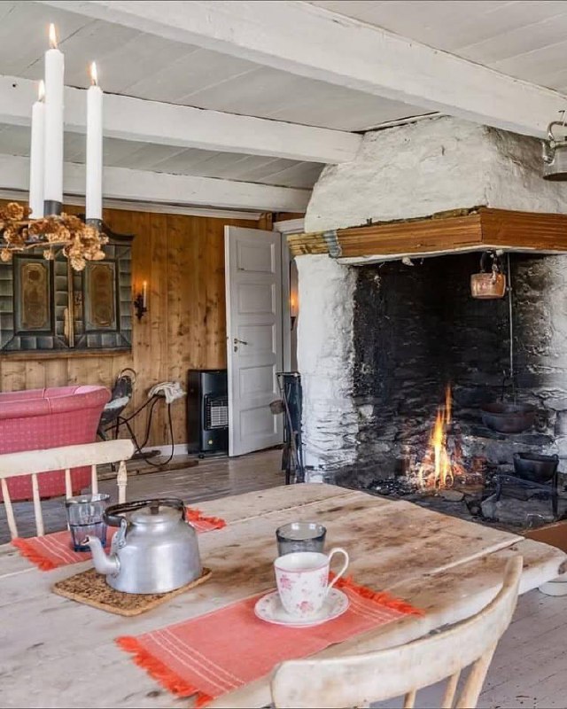 Особняк у гор в Норвегии продают всего за 2,9 млн рублей.
За цену однушки в российском регионе мож