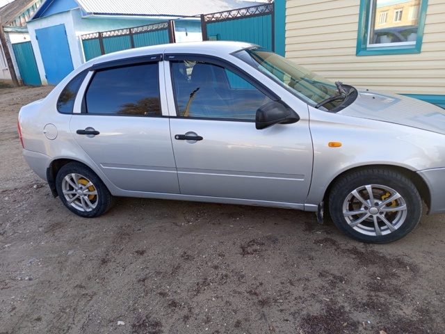 Продам89225406247