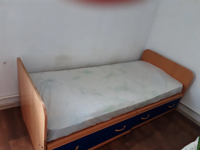 Продам ,звонить ,писать +79228367524