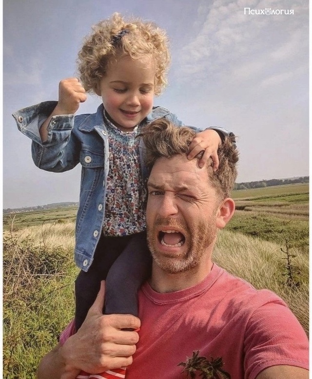 Многодетный папа 4-х дочек регулярно постит фото, в кот?...