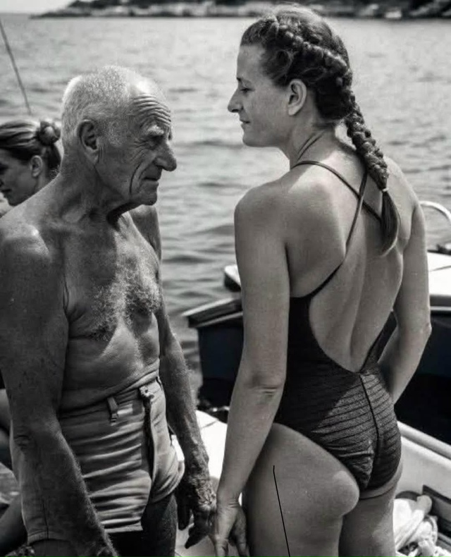 Известный итальянский дайвер Энцо Майорка нырял у Сир?...