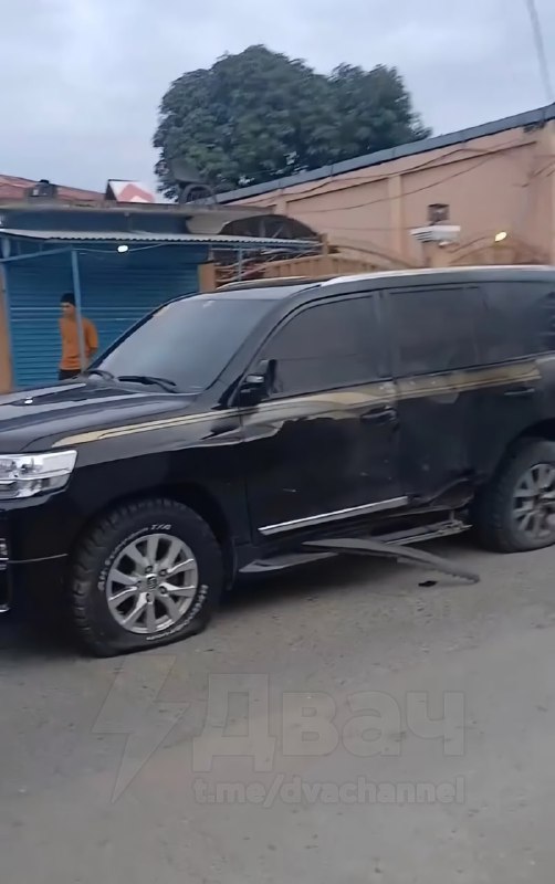 Мэр филиппинского города Шариф-Агуак остался жив после того, как в его бронированную Toyota Land Cru