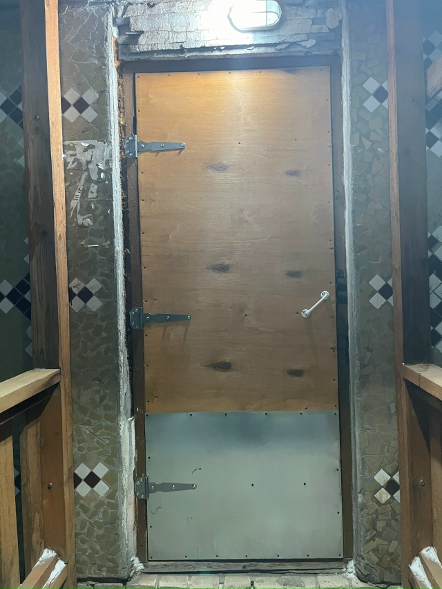 Дорогая наша управляющая компания Уют,вам не кажется,ч...