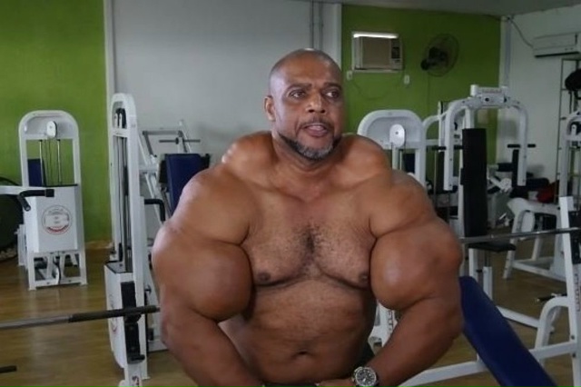 Два брата из Рио-де-Жанейро Тони 