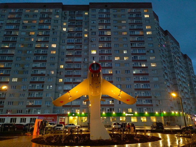 Самолёт на Фрунзе 🤩
📷 Наталья Воробьева