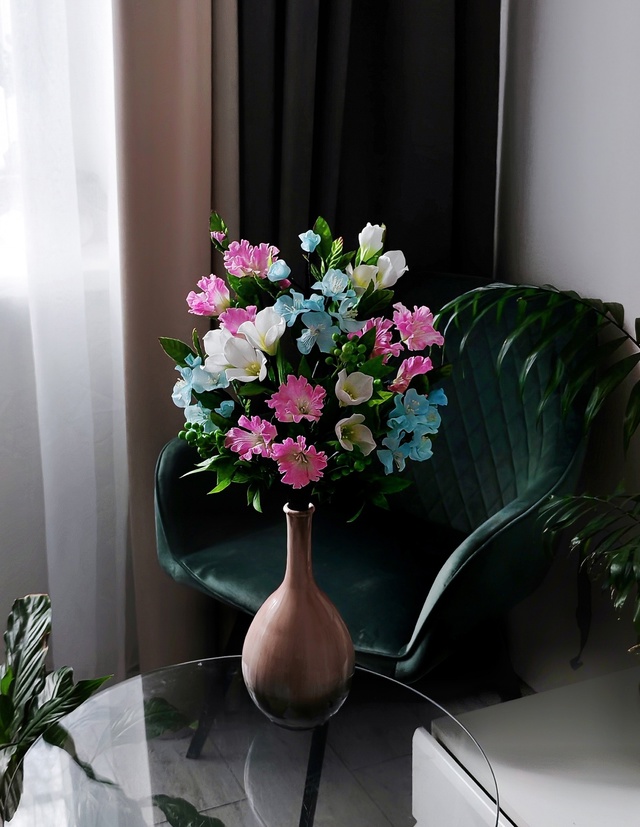💫Кружево, сотканное из света и мечты...
Ночник из коры ...