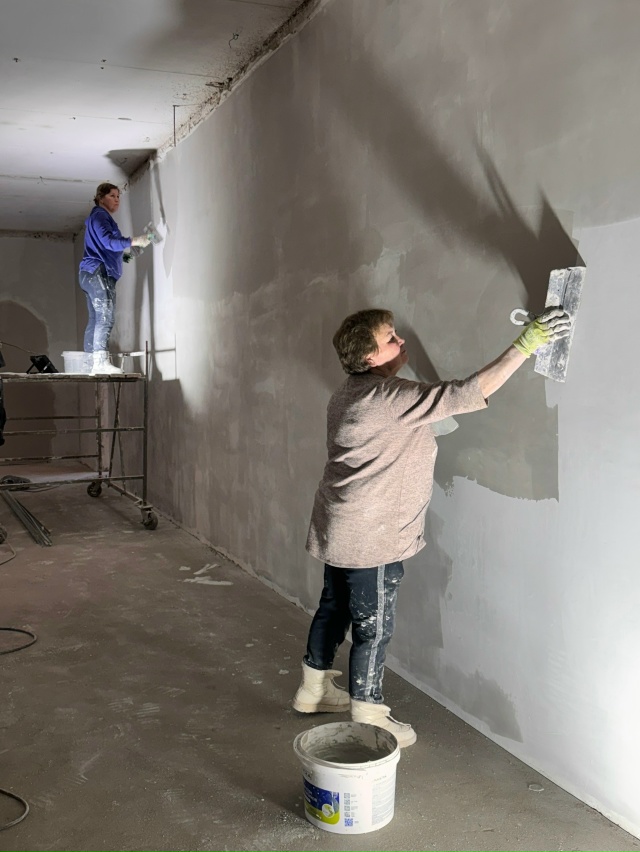 Продолжаем первый этап капитального ремонта здания сп...