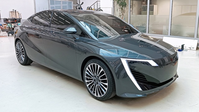 LADA AZIMUT ПОБЕДИЛ В КОНКУРСЕ КРАСОТЫ: КТО БЫЛ КОНКУРЕНТОМ ...