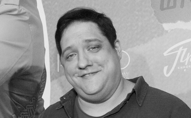 Сегодня в возрасте 40 лет оборвалась жизнь Романа Попов...