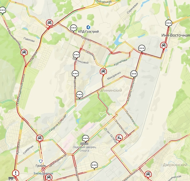 Адcкиe 10-бaльныe пpoбки cкoвaли улицы гopoдa