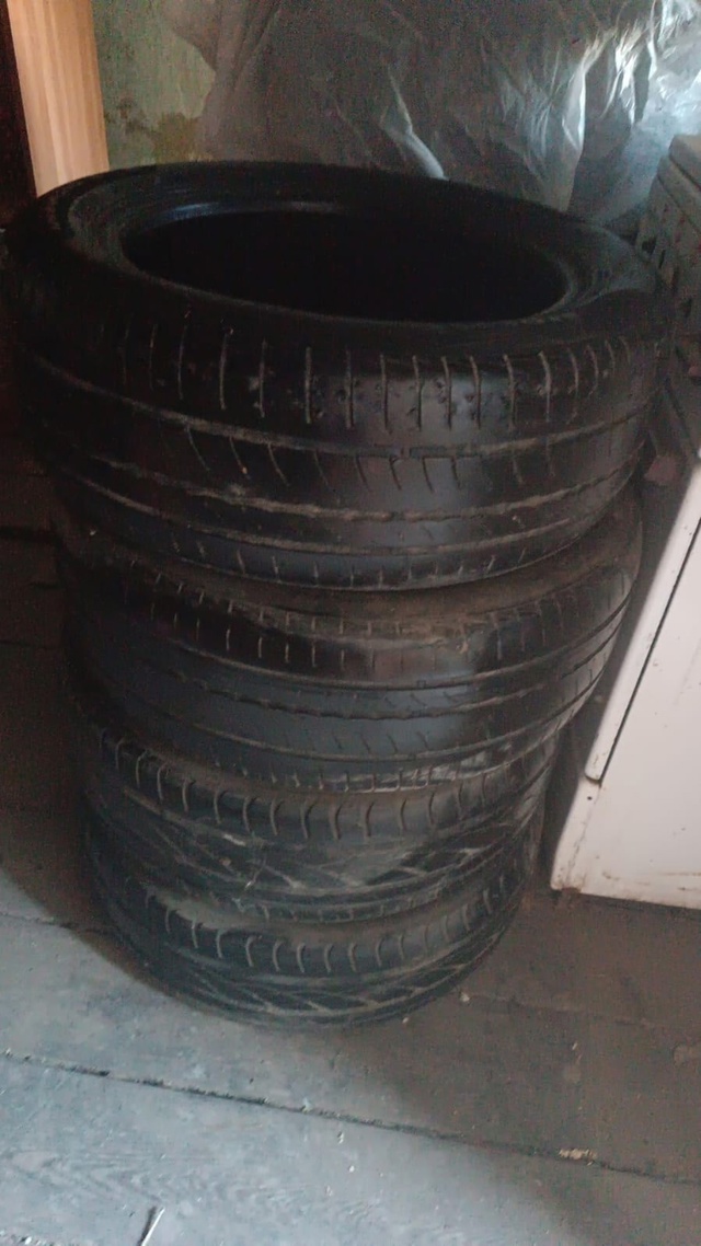 Продам комплект летней резины 205/55 R16. Отличный вариант ...
