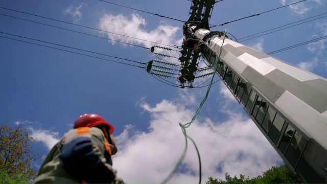 В 2025 году энергетики РоссетиКубань в рамках подготовк?...