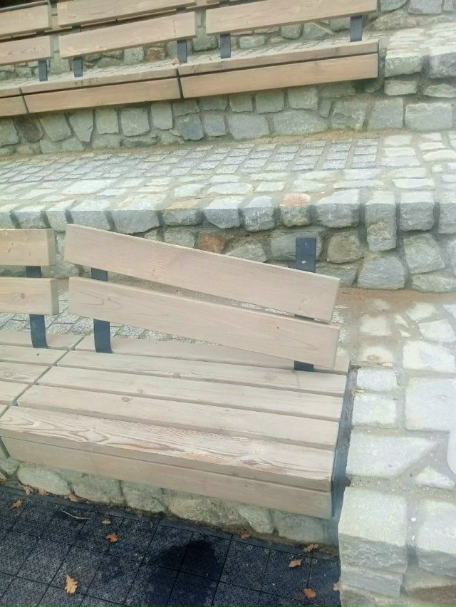 Как с этими неандертальцами бороться?
🤬 В Алупке мало?...