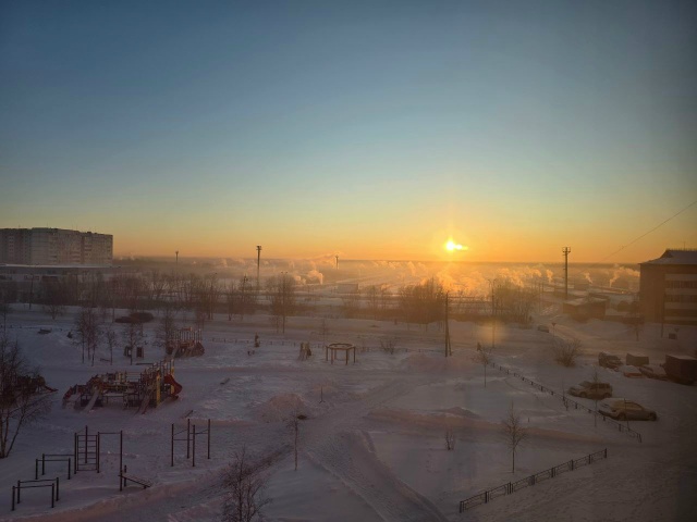 Промышленный Усинск)