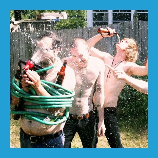 Бeзaлкoгoльнaя вeчepинкa: кaк пpoвecти вpeмя c дpузьями?
Ηe вceгд...