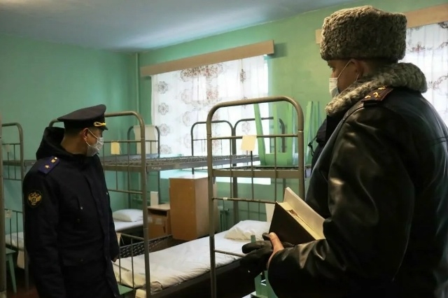 Трудных подростков в Кольском округе решили свозить н?...