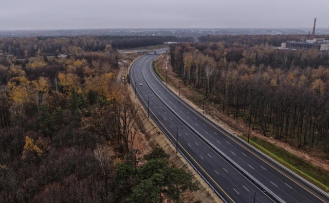 Лыткаринскую автодорогу проходящую через Ленинский о?...