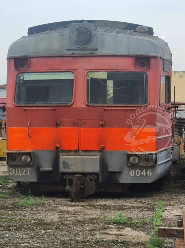 Кабину головного вагона ЭД2Т-0046 в качестве арт-объекта ...