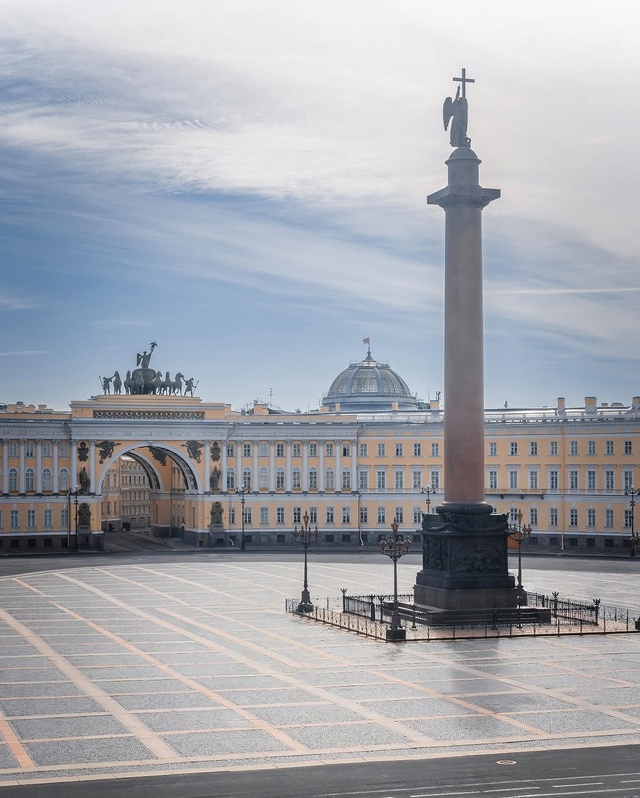 Санкт-Петербург ??