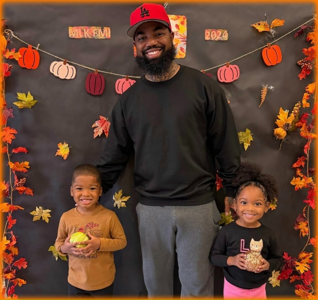 Он думал, что стал отцом. Но ДНК-тест показал — он стал ?...