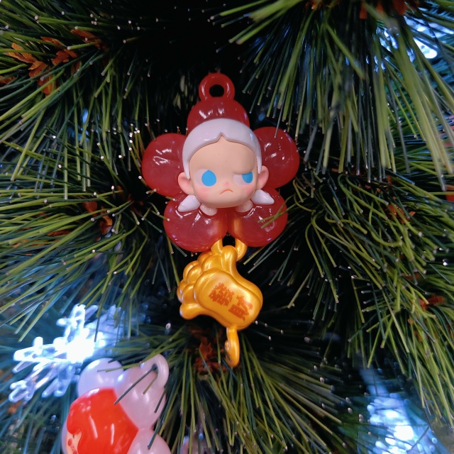 Объявляем бойкот скучным ёлкам!🎄✨
Друзья, хватит ми?...